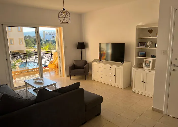 Mountain View Apartment - Polis